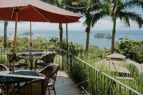 Parador Nature Resort and Spa