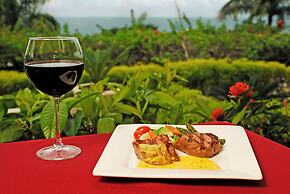 Parador Nature Resort and Spa