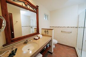 Parador Nature Resort and Spa