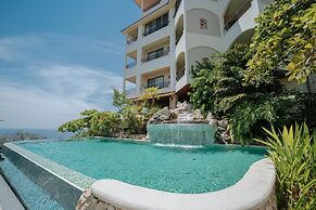 Parador Nature Resort and Spa