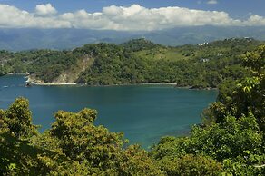 Parador Nature Resort and Spa