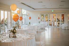 Parador Nature Resort and Spa