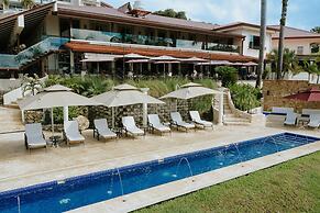 Parador Nature Resort and Spa