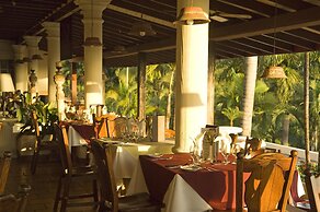 Parador Nature Resort and Spa