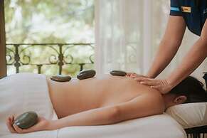 Parador Nature Resort and Spa