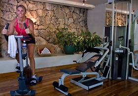 Parador Nature Resort and Spa