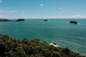 Parador Nature Resort and Spa