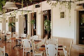 Parador Nature Resort and Spa