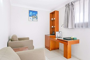 Comfort Inn & Suites Burwood