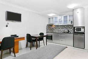 Comfort Inn & Suites Burwood