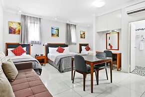 Comfort Inn & Suites Burwood