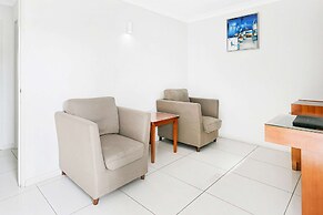 Comfort Inn & Suites Burwood