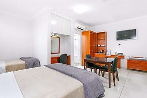 Comfort Inn & Suites Burwood