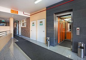 Comfort Inn & Suites Burwood