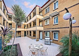 Comfort Inn & Suites Burwood