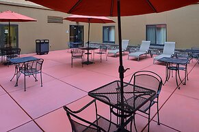 Hampton Inn & Suites Tacoma