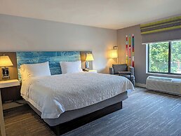 Hampton Inn & Suites Tacoma