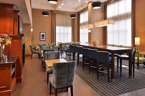 Hampton Inn & Suites Tacoma