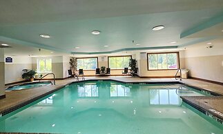 Holiday Inn Express Hotel & Suites Rochester by IHG