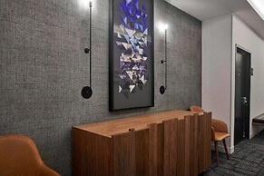 Hampton Inn & Suites Los Angeles/Sherman Oaks