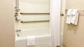 Holiday Inn & Suites Bakersfield by IHG