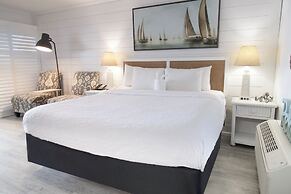 The Oceanfront Litchfield Inn