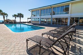 The Oceanfront Litchfield Inn