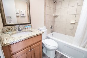 The Oceanfront Litchfield Inn