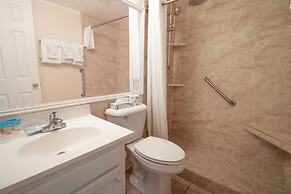 The Oceanfront Litchfield Inn