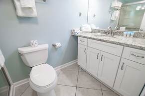 The Oceanfront Litchfield Inn