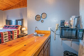 Black Forest Lodge And Cabins