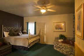 Black Forest Lodge And Cabins