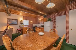 Black Forest Lodge And Cabins