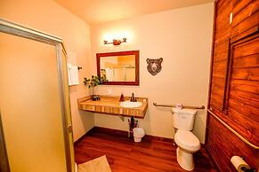 Black Forest Lodge And Cabins