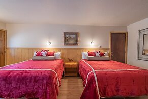 Black Forest Lodge And Cabins