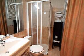 Hôtel des Trois Gares