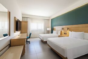 Courtyard By Marriott Cancun Airport