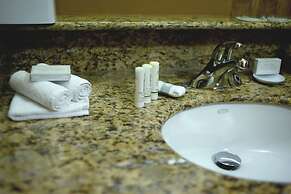 Courtyard By Marriott Cancun Airport