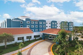 Courtyard By Marriott Cancun Airport