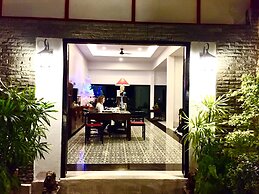 Cinnamon Beach Villas