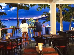 Cinnamon Beach Villas