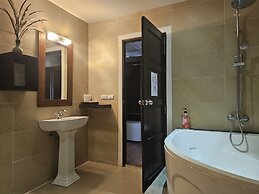 Cinnamon Beach Villas