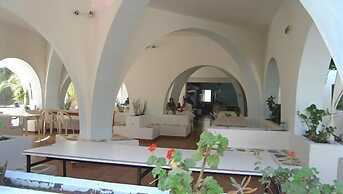 Surfing Beach Village