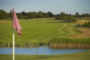 Luton Hoo Hotel, Golf And Spa
