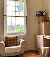 The Woodbridge Waterfront Rooms.