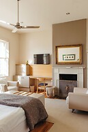 The Woodbridge Waterfront Rooms.