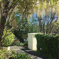 The Woodbridge Waterfront Rooms.