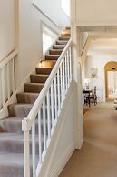 The Woodbridge Waterfront Rooms.