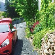 The Woodbridge Waterfront Rooms.