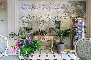 Hotel Romance Malesherbes by Patrick Hayat